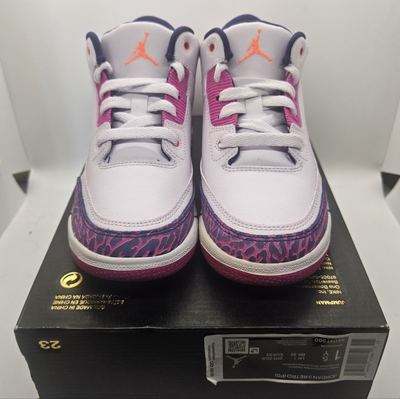 Air Jordan 3 Retro PS. Barely Grape/Hyper Crimson. Size 1.5Y. Brand New No Lid. - Picture 2 of 8